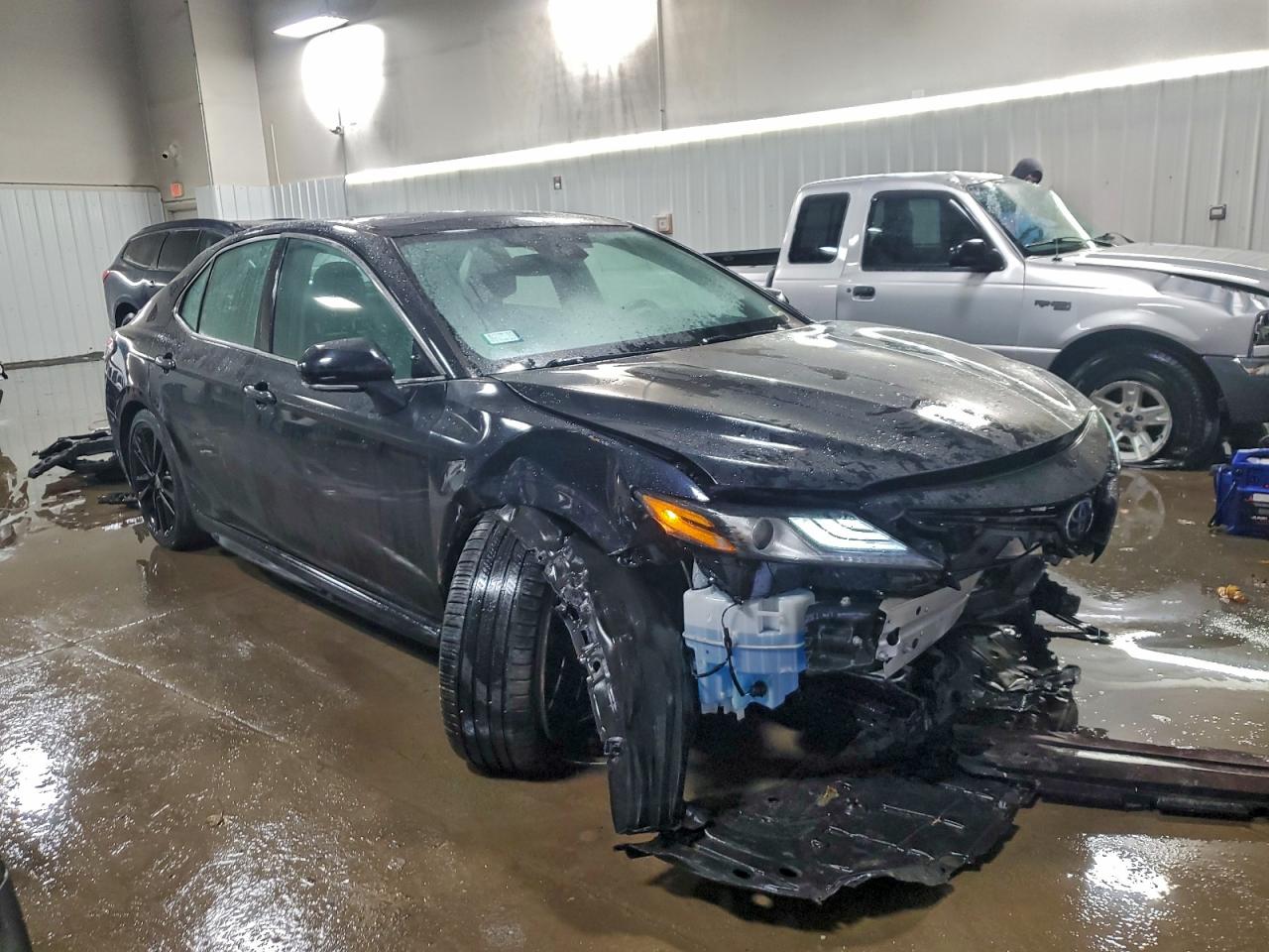 2021 TOYOTA CAMRY XSE photo 4