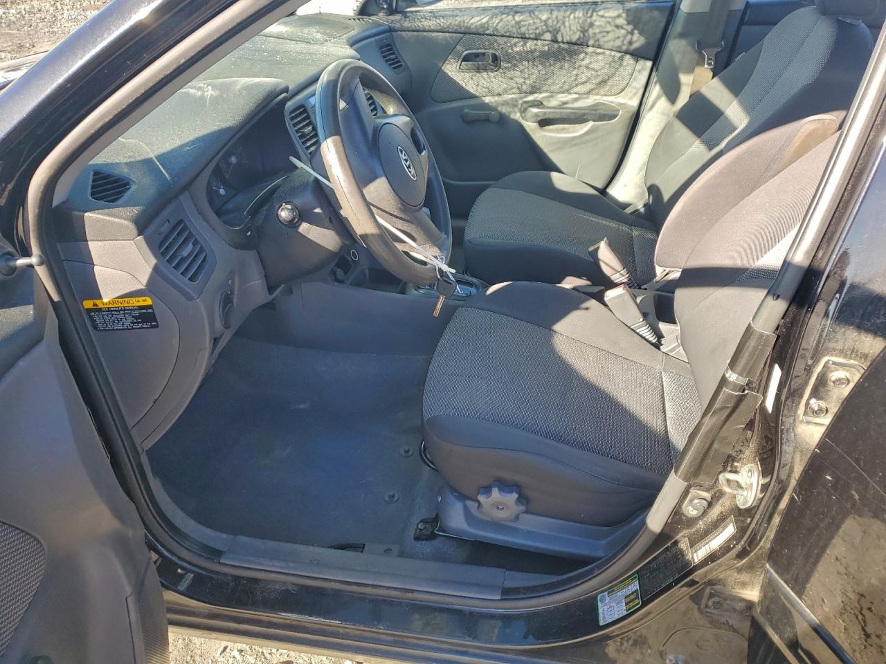 2010 KIA RIO LX photo 13