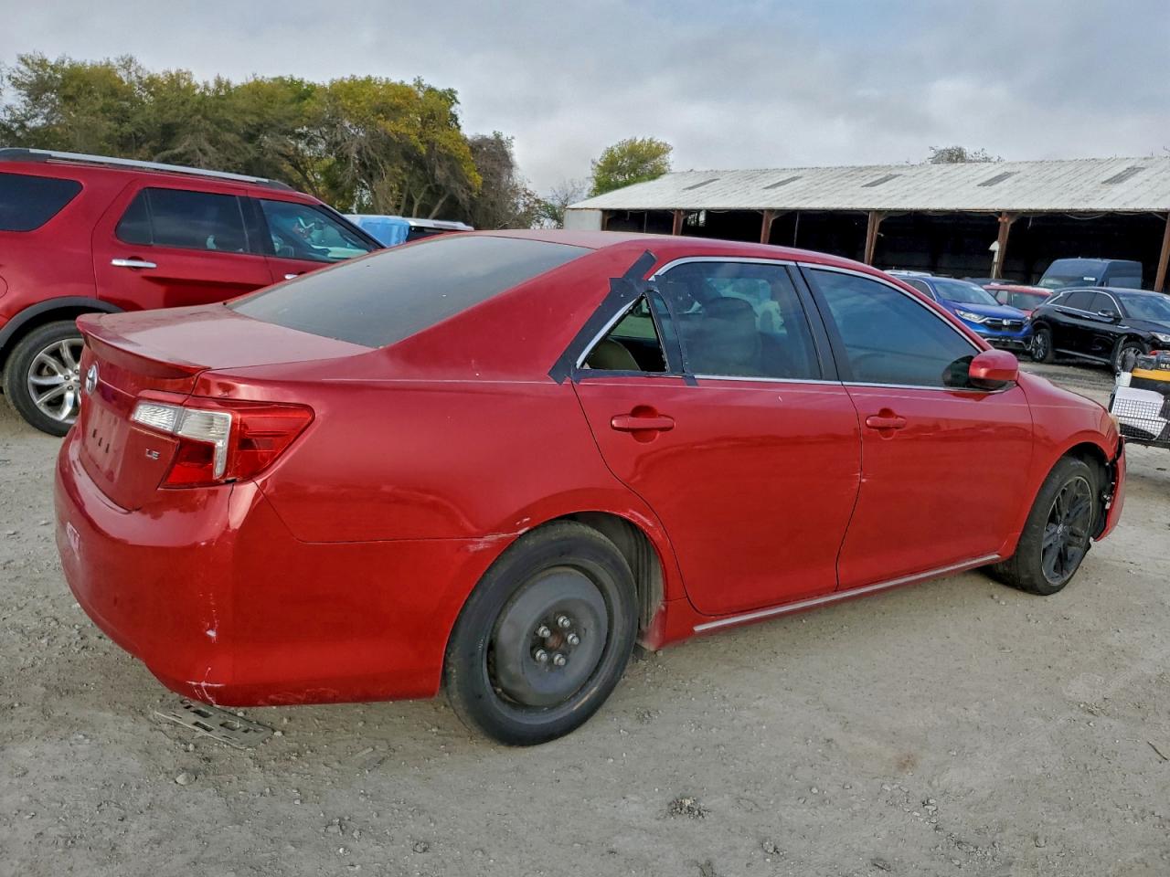 2012 TOYOTA CAMRY BASE photo 3