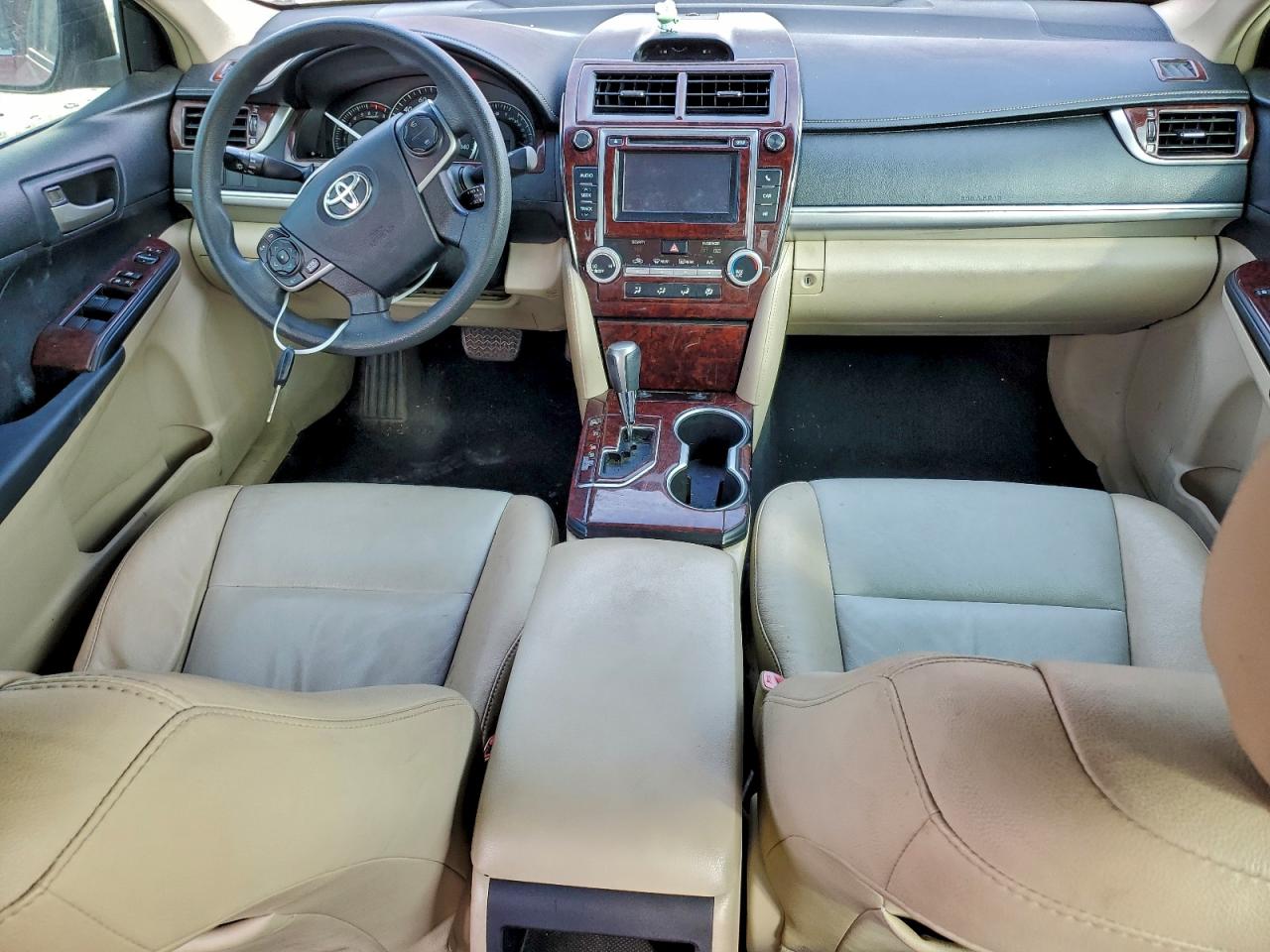 2012 TOYOTA CAMRY BASE photo 8