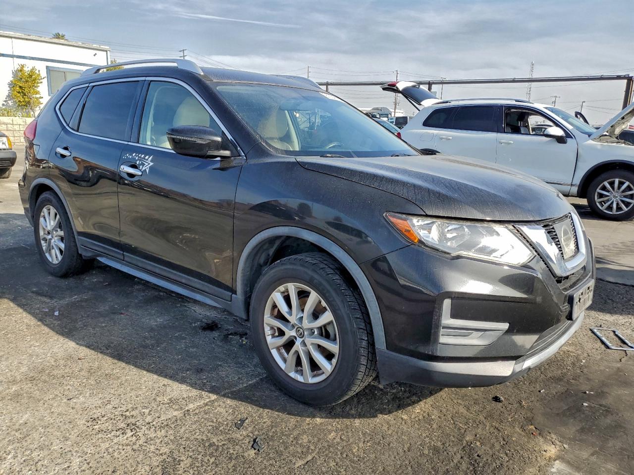 2017 NISSAN ROGUE S photo 7