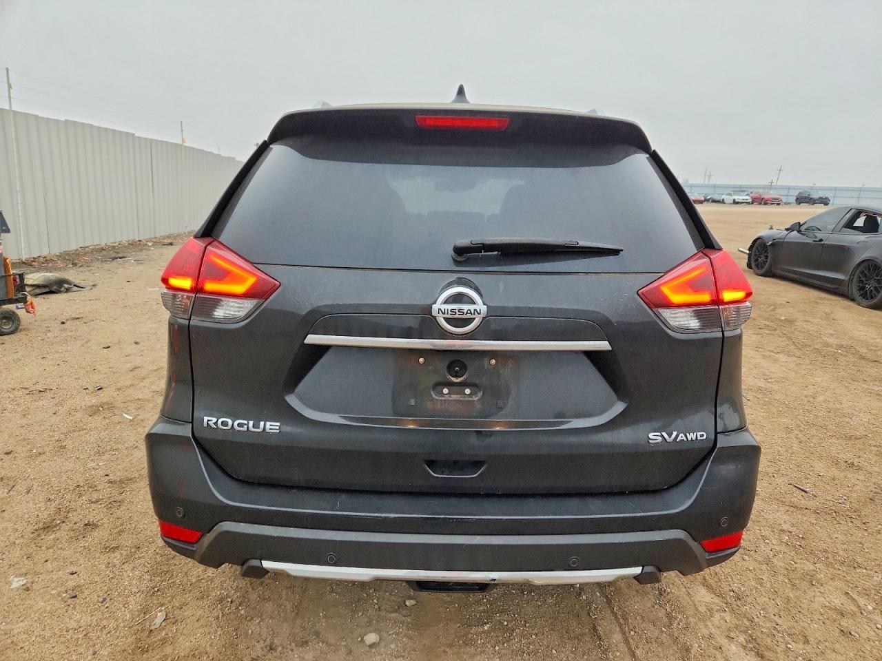 2020 NISSAN ROGUE S photo 6