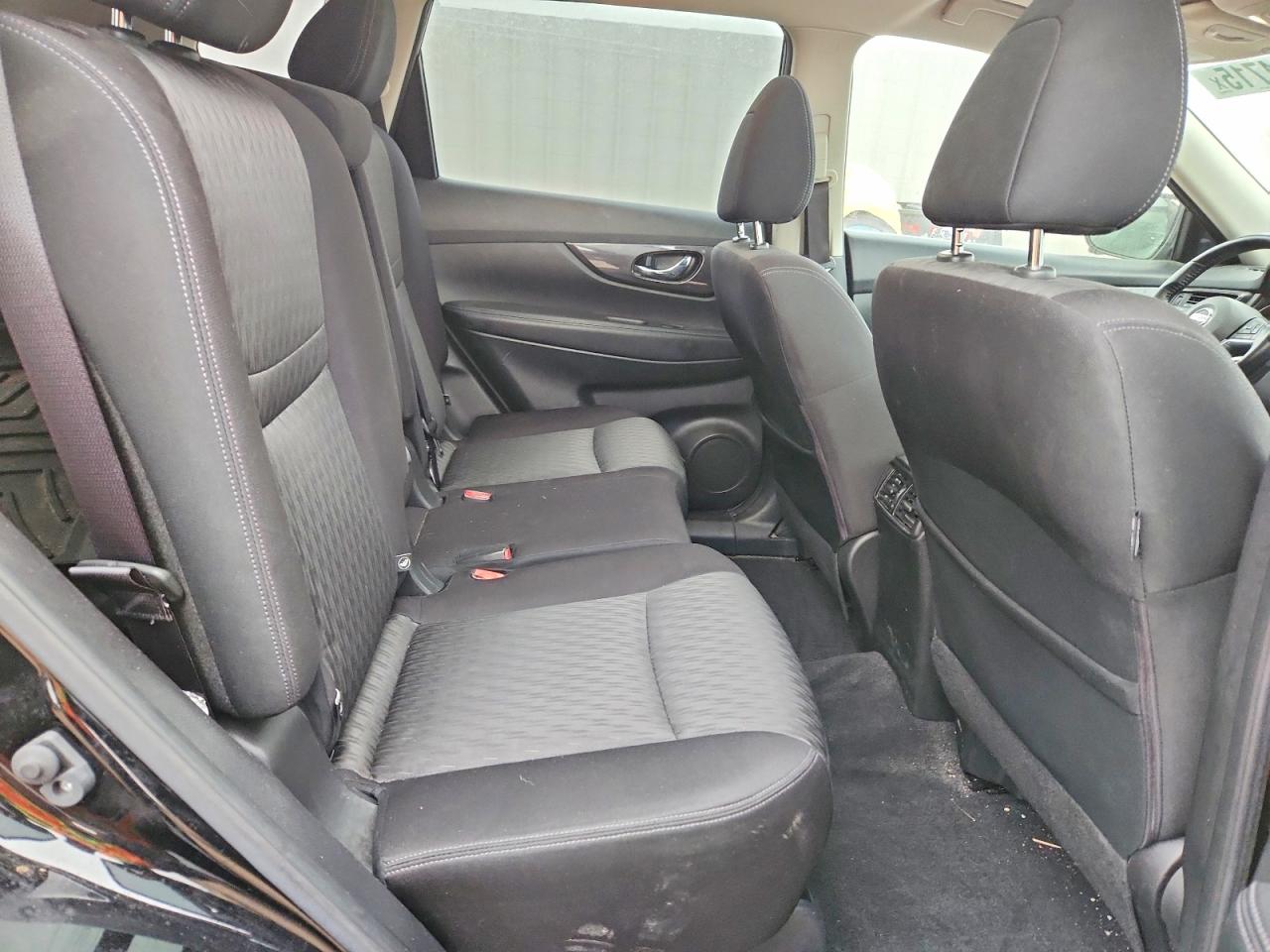 2020 NISSAN ROGUE S photo 11