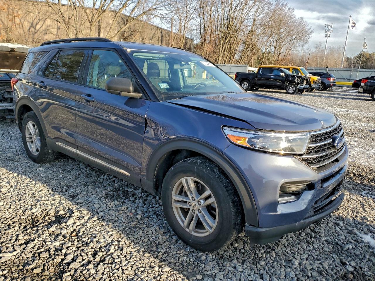 2021 FORD EXPLORER XLT photo 10