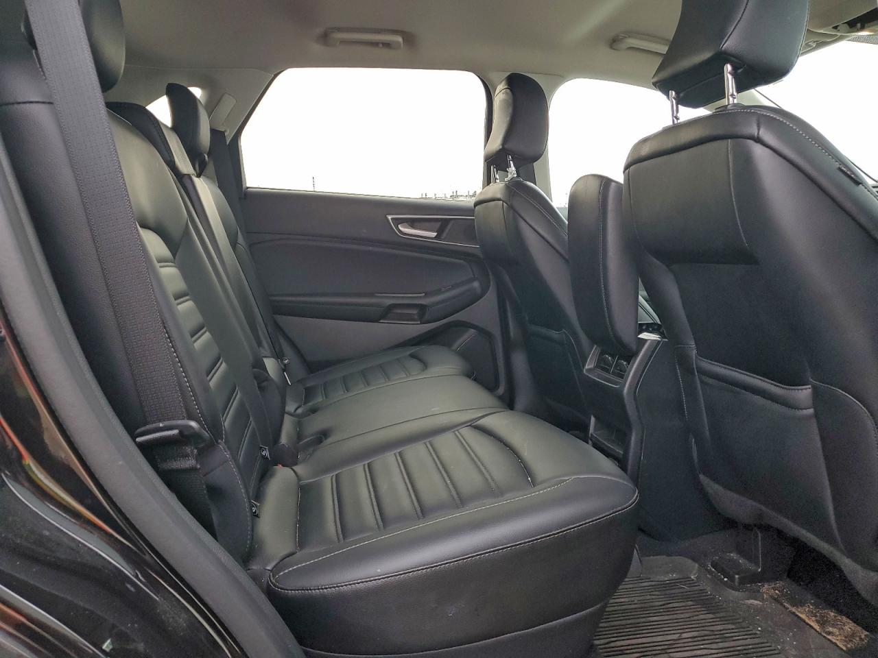 2024 FORD EDGE SEL photo 19