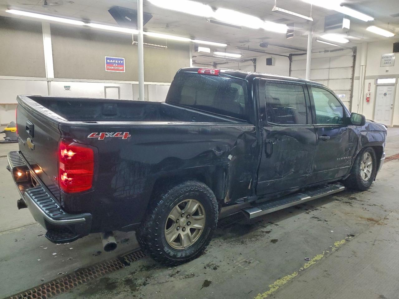2015 CHEVROLET SILVERADO K1500 LT photo 3