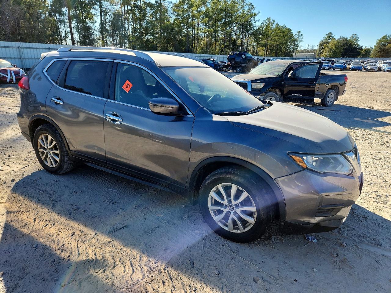 2020 NISSAN ROGUE S photo 4