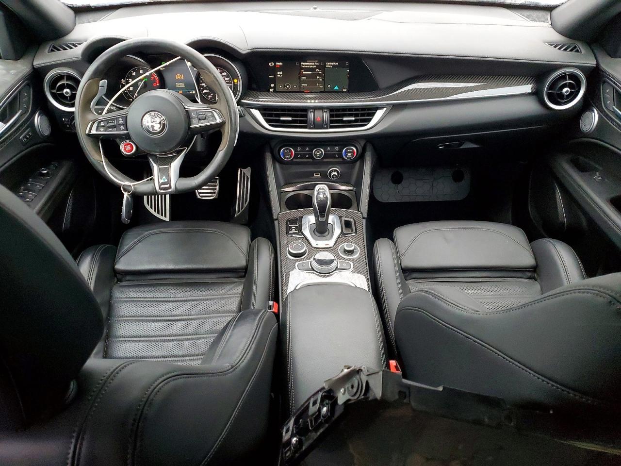 2022 ALFA ROMEO STELVIO QUADRIFOGLIO photo 8
