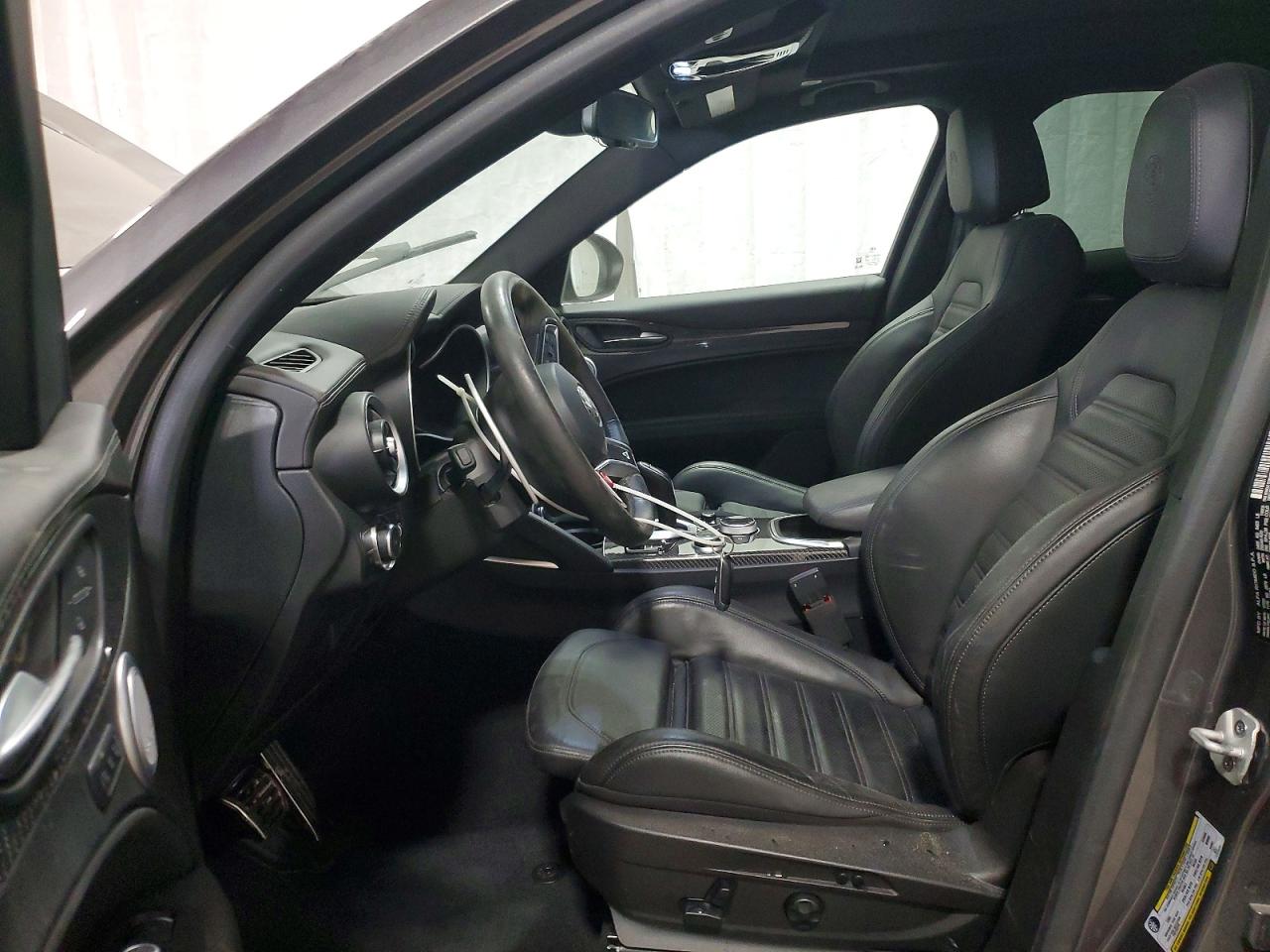 2022 ALFA ROMEO STELVIO QUADRIFOGLIO photo 7