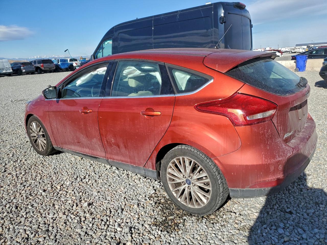 2018 FORD FOCUS TITANIUM photo 2