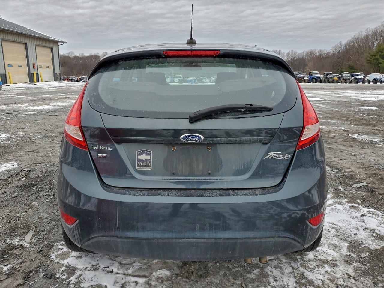 2011 FORD FIESTA SE photo 6