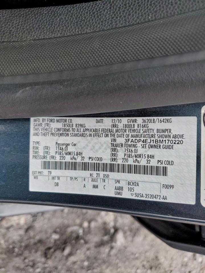2011 FORD FIESTA SE photo 12