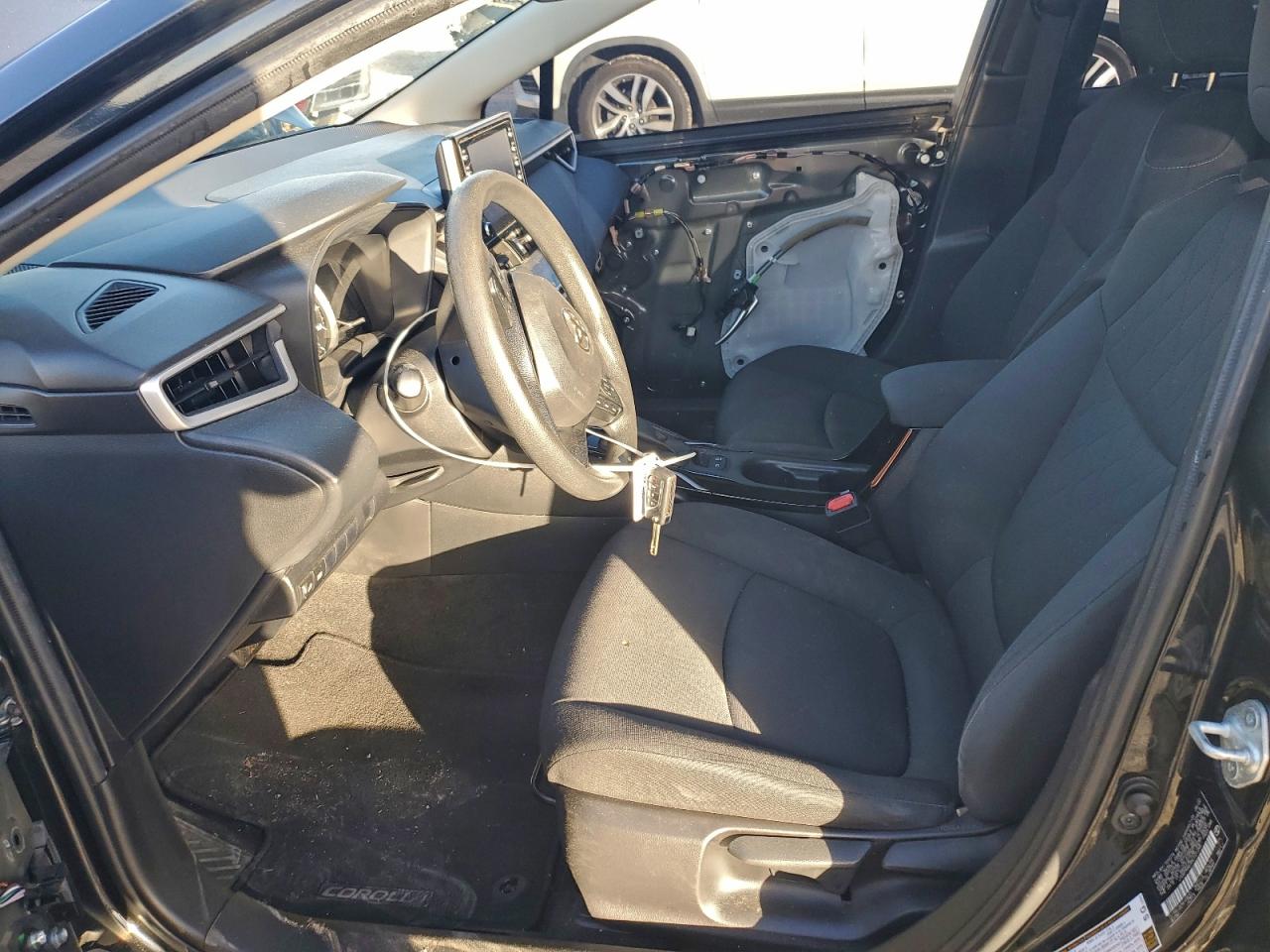 2021 TOYOTA COROLLA LE photo 13