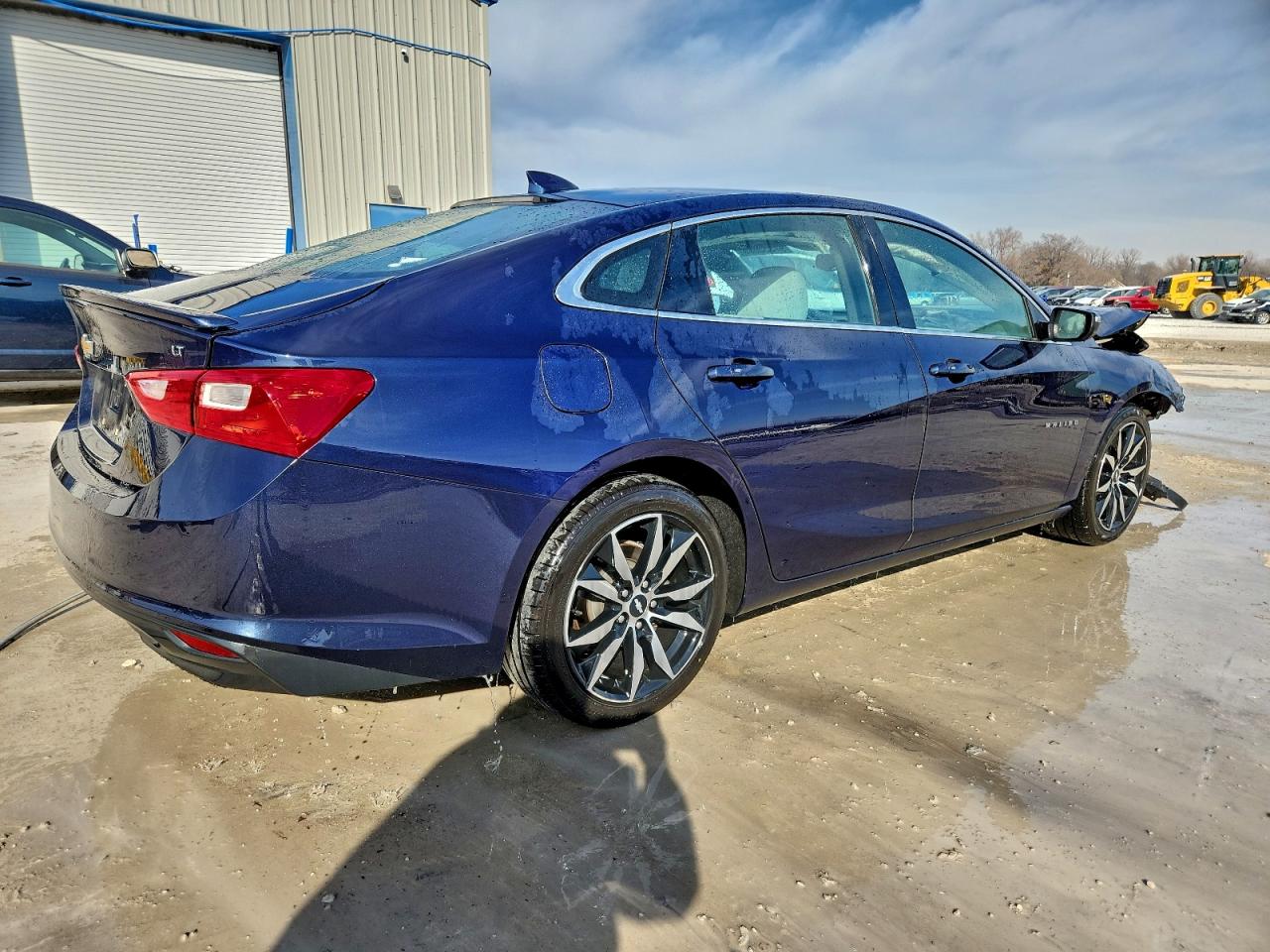 2018 CHEVROLET MALIBU LT photo 3