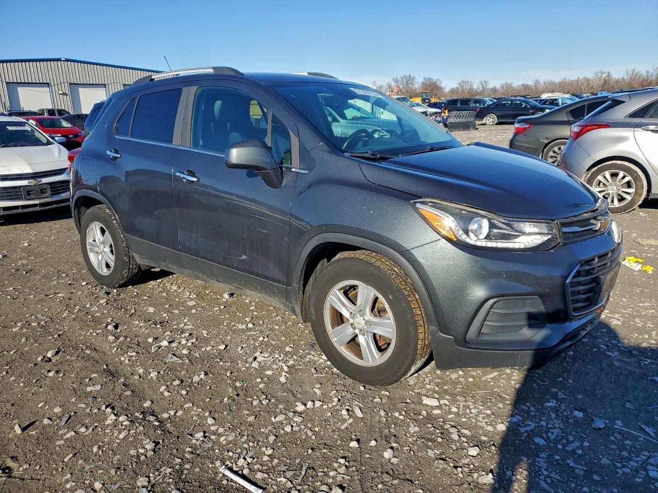 2018 CHEVROLET TRAX 1LT photo 4