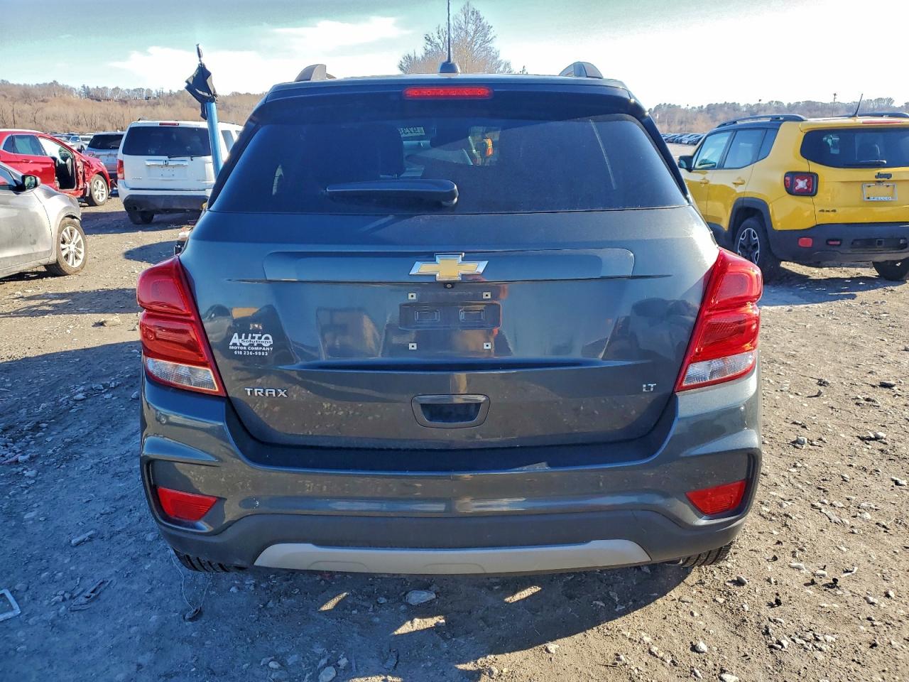 2018 CHEVROLET TRAX 1LT photo 6