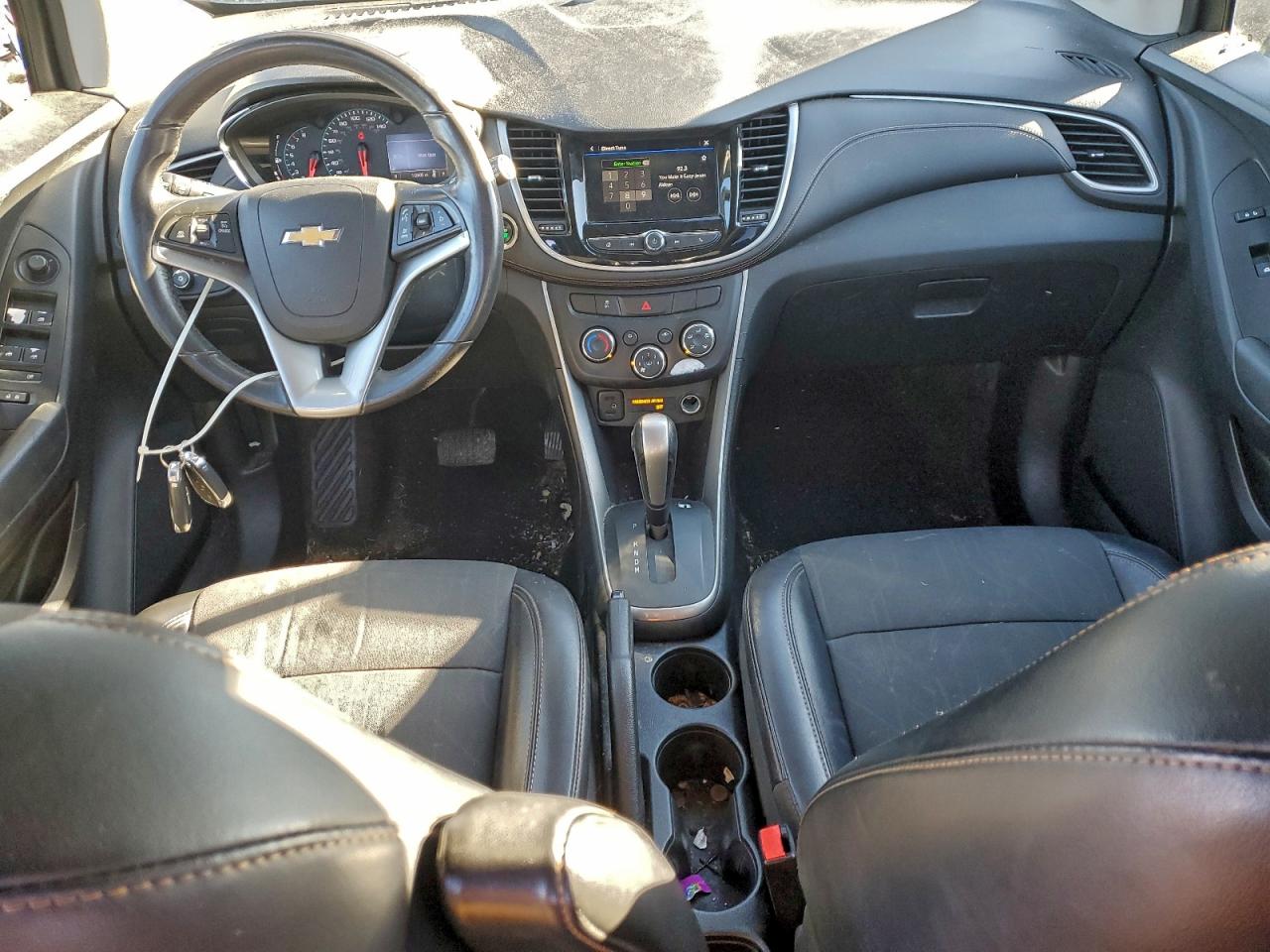 2018 CHEVROLET TRAX 1LT photo 8