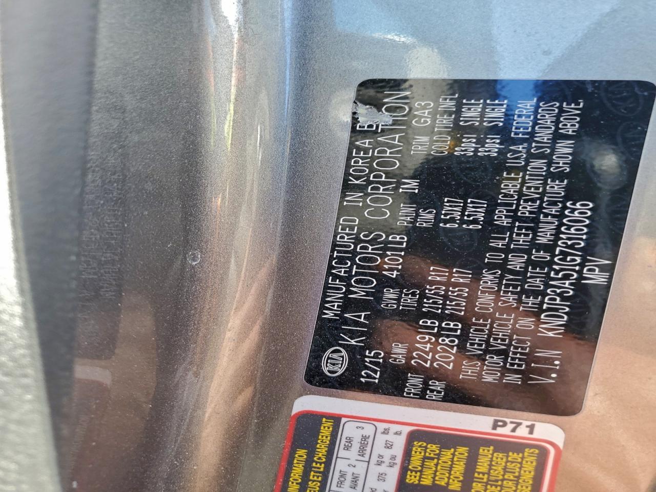 2016 KIA SOUL + photo 13