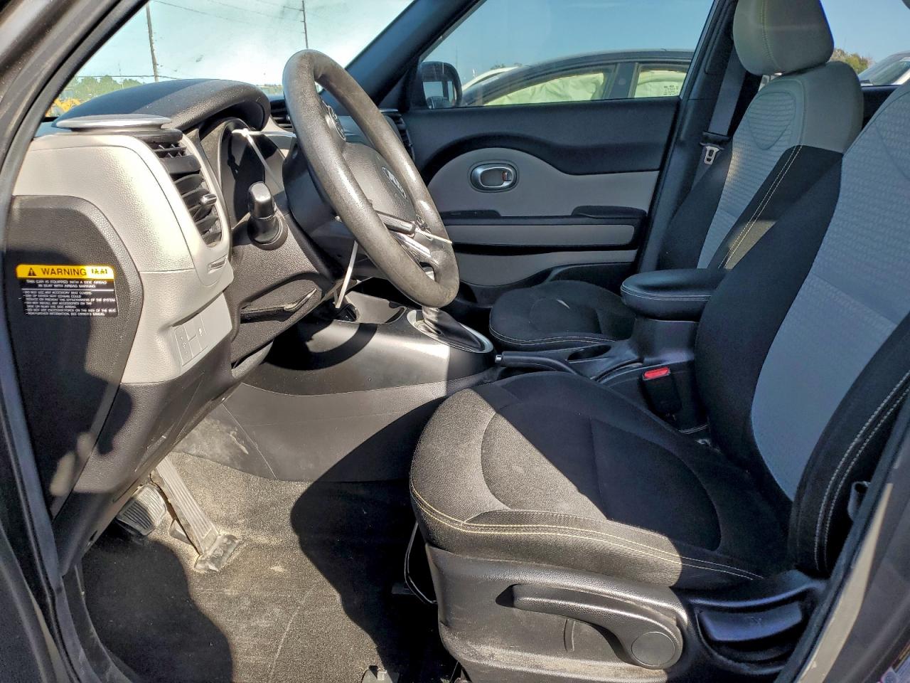 2016 KIA SOUL + photo 7