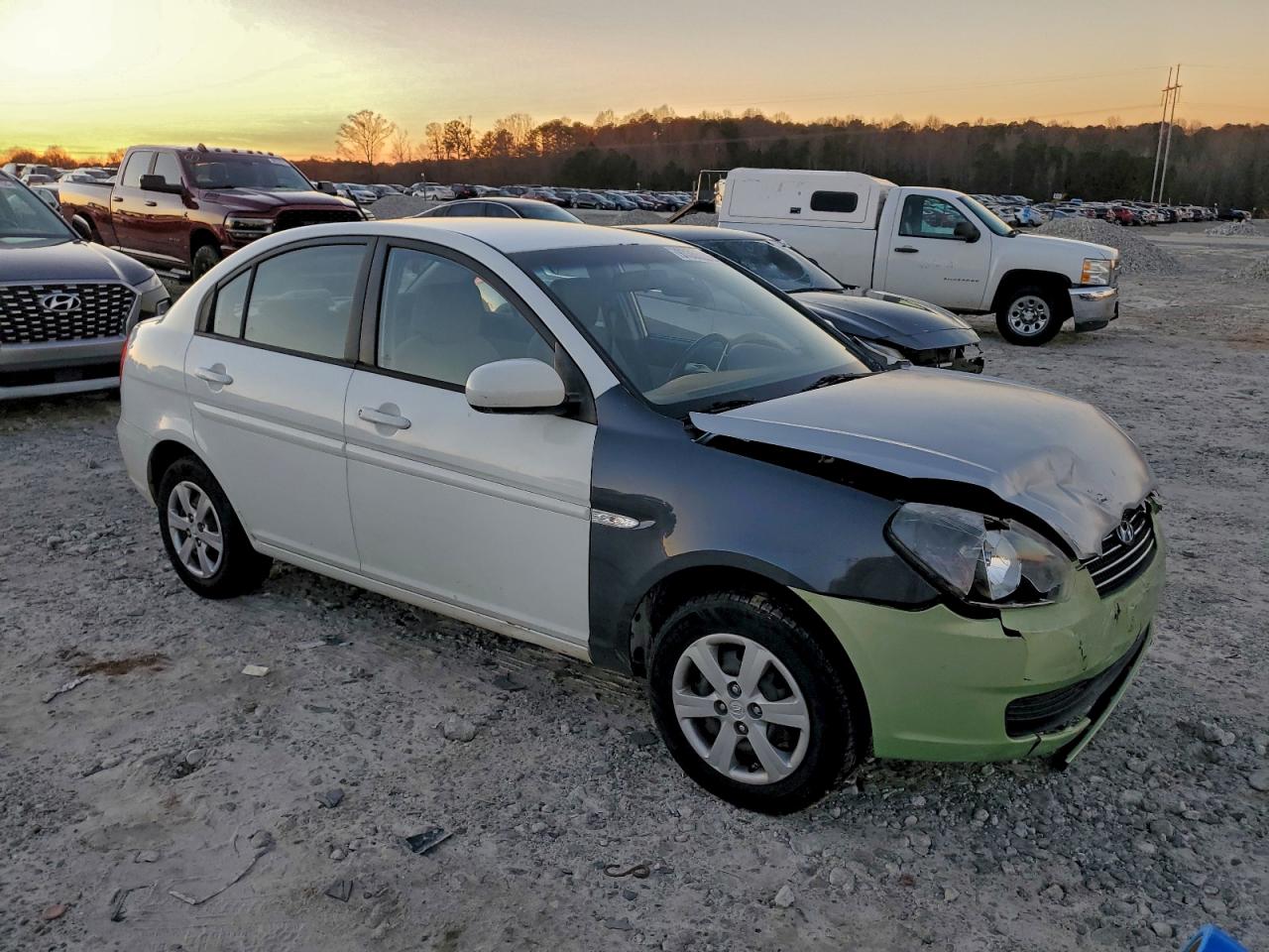 2011 HYUNDAI ACCENT GLS photo 7