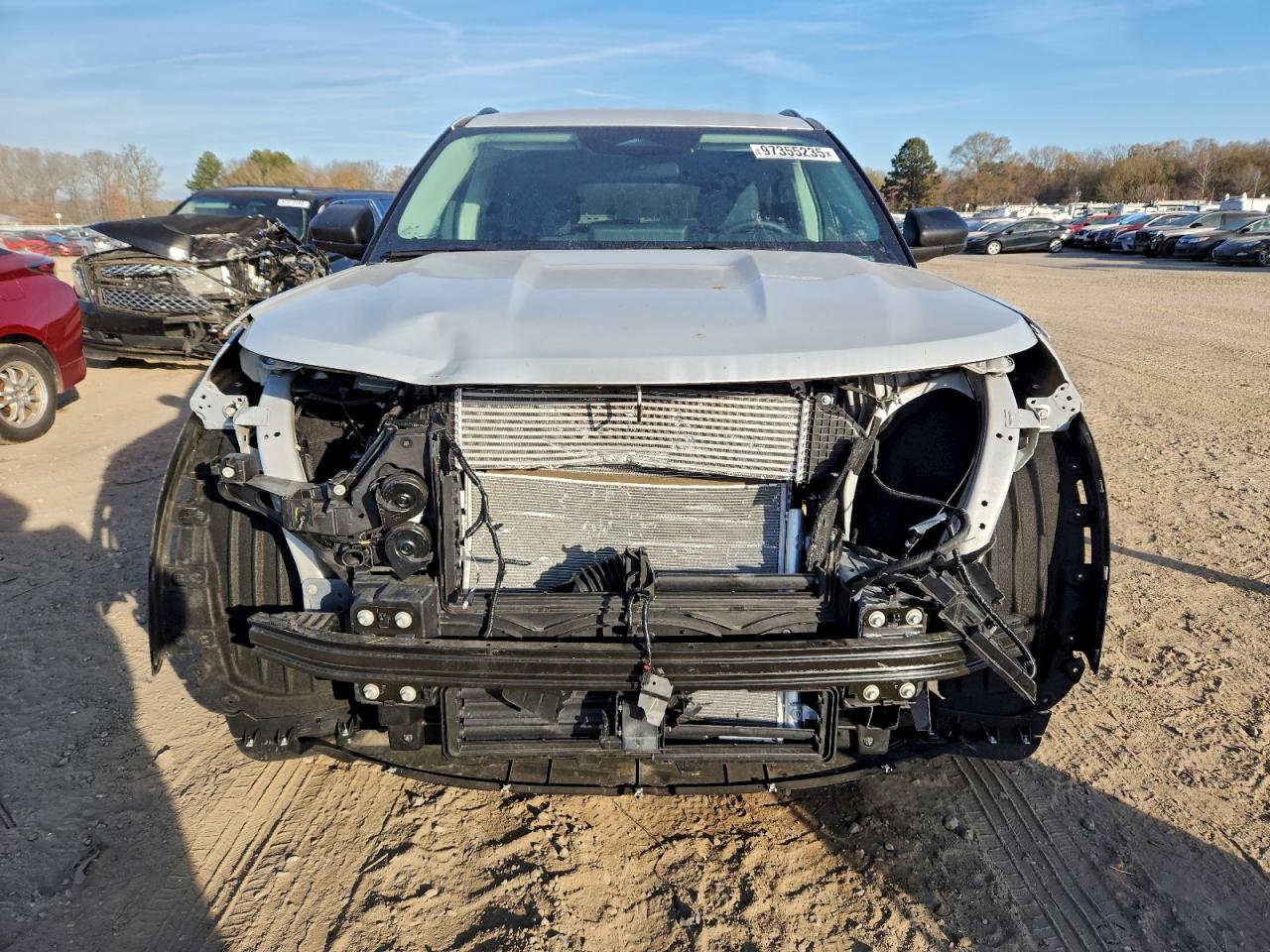 2025 FORD EXPLORER ACTIVE photo 17