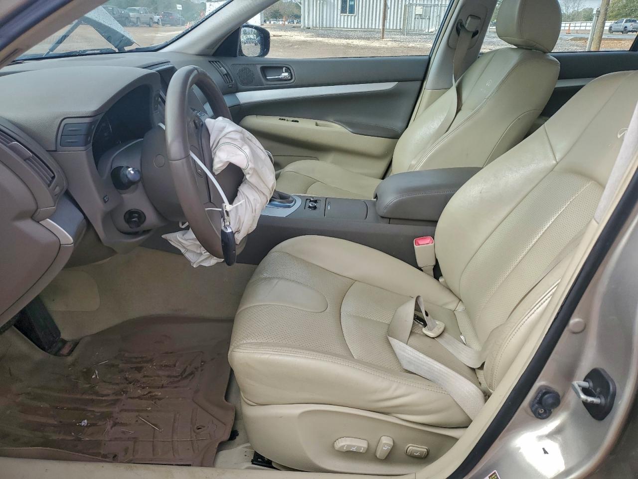 2009 INFINITI G37 BASE photo 19