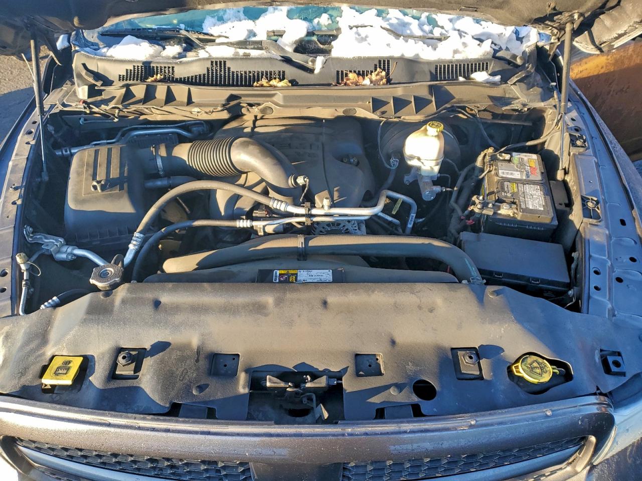 2014 RAM 1500 ST photo 31