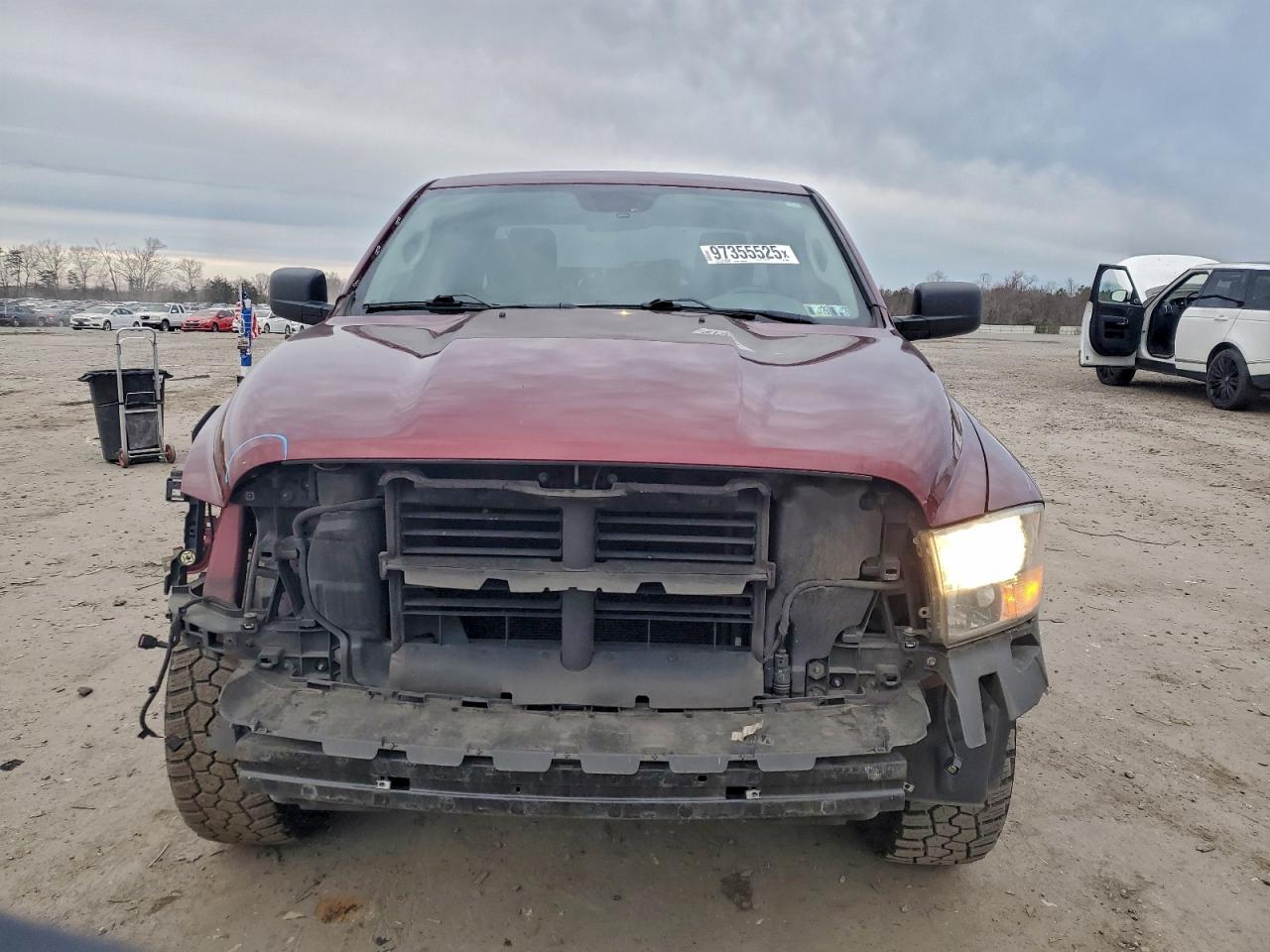 2018 RAM 1500 ST photo 9