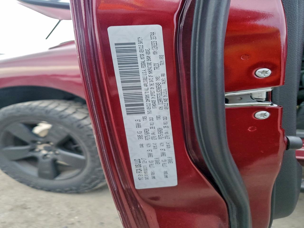 2018 RAM 1500 ST photo 23