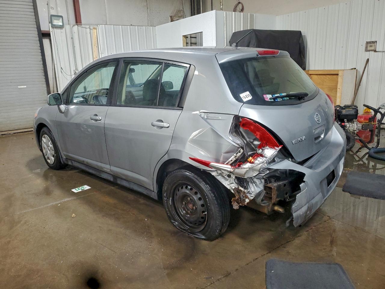 2012 NISSAN VERSA S photo 2