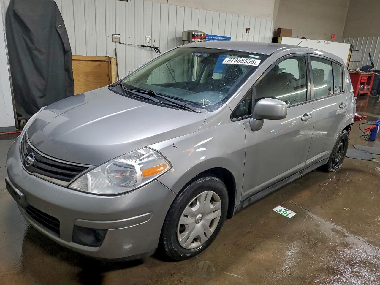 2012 NISSAN VERSA