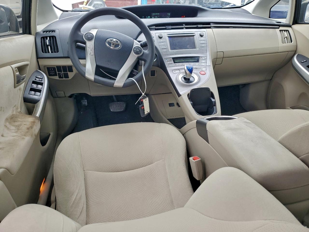 2014 TOYOTA PRIUS photo 15