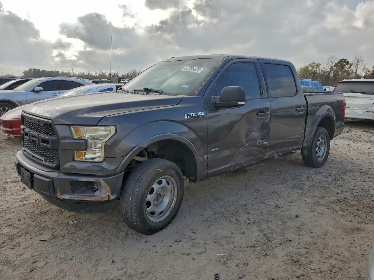 2016 FORD F150