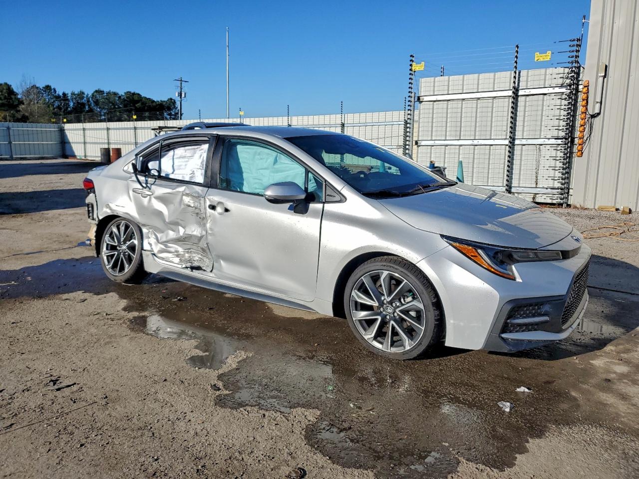 2021 TOYOTA COROLLA SE photo 4