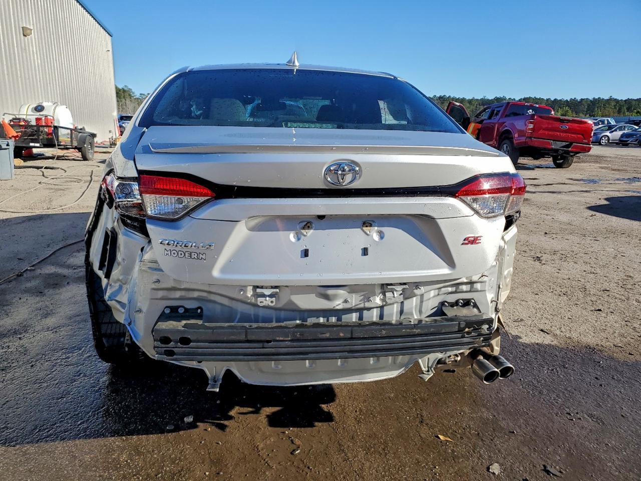 2021 TOYOTA COROLLA SE photo 6
