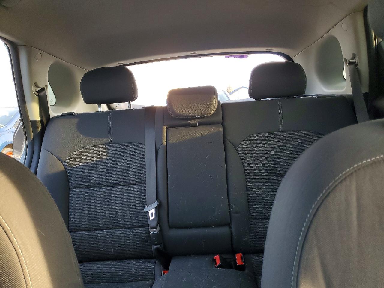 2017 KIA NIRO LX photo 10