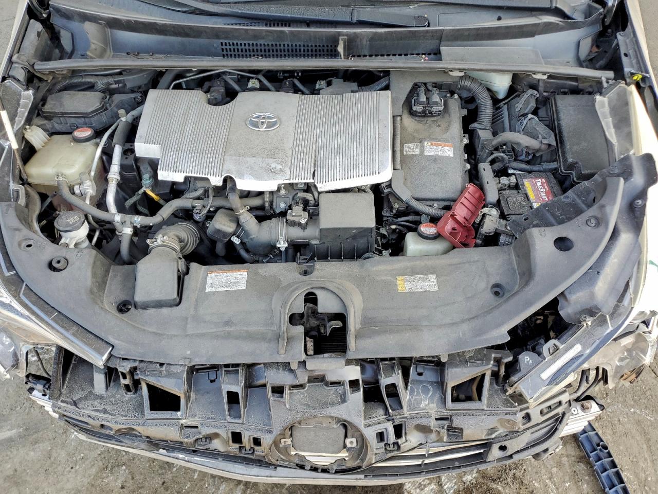 2016 TOYOTA PRIUS photo 11