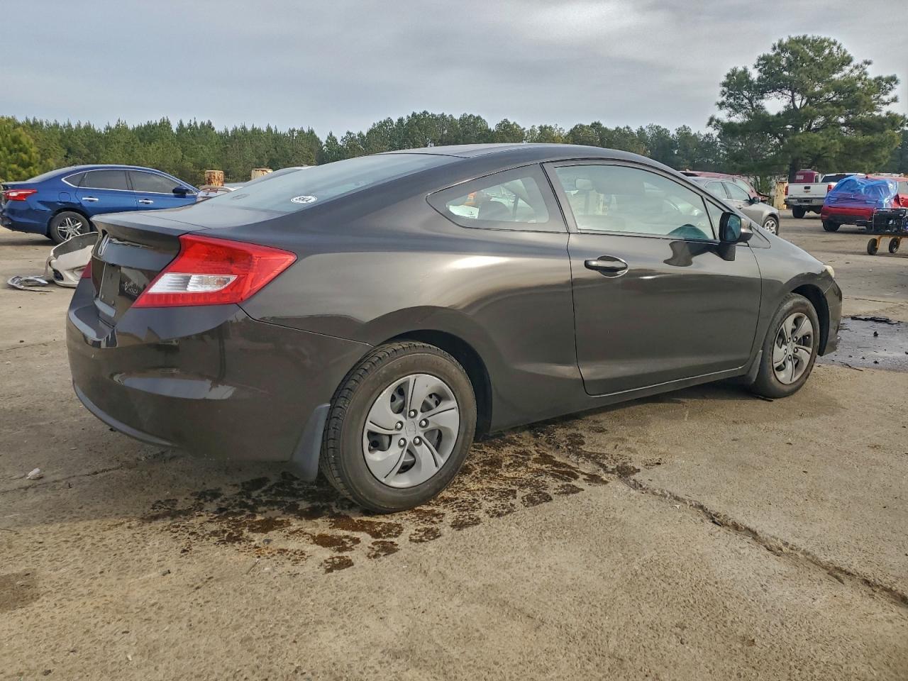 2013 HONDA CIVIC LX photo 5