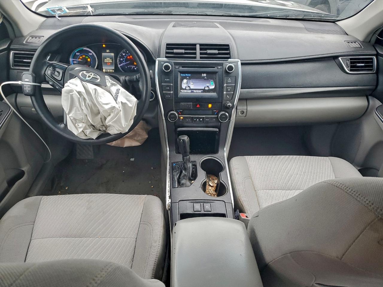 2016 TOYOTA CAMRY HYBRID photo 29