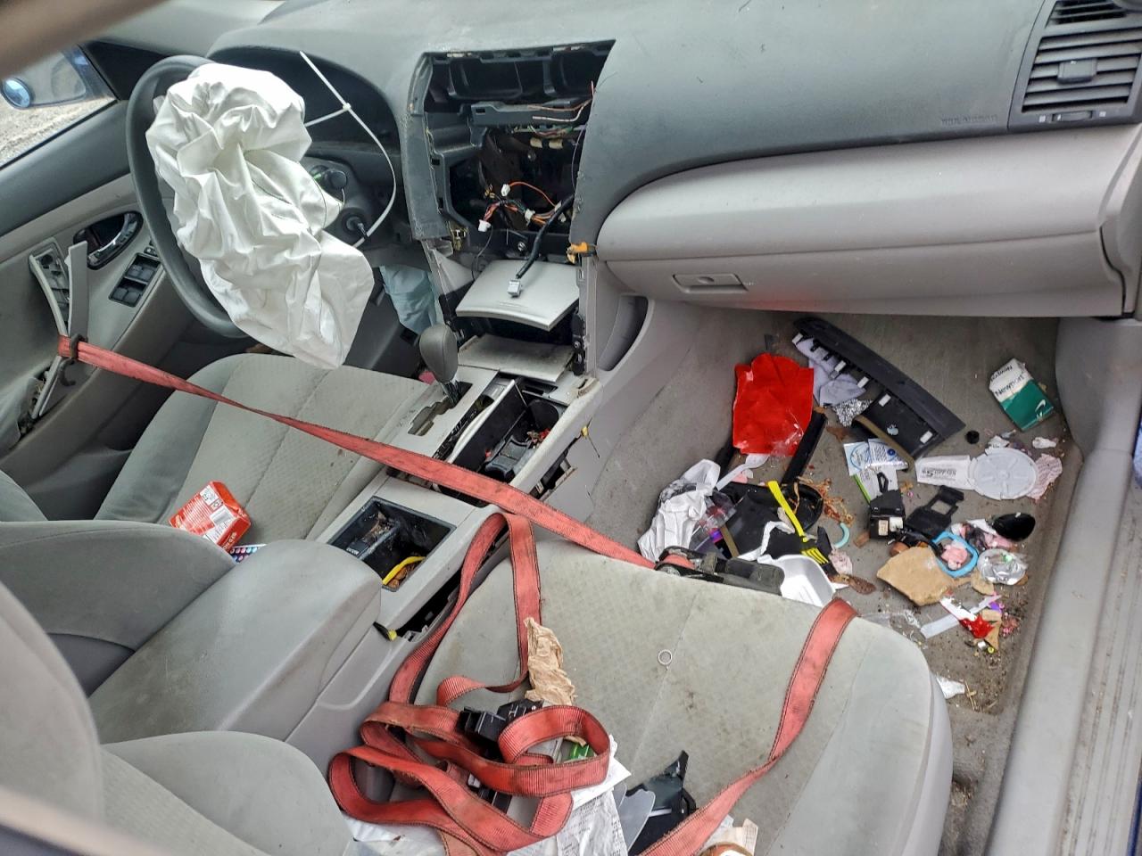 2009 TOYOTA CAMRY BASE photo 15