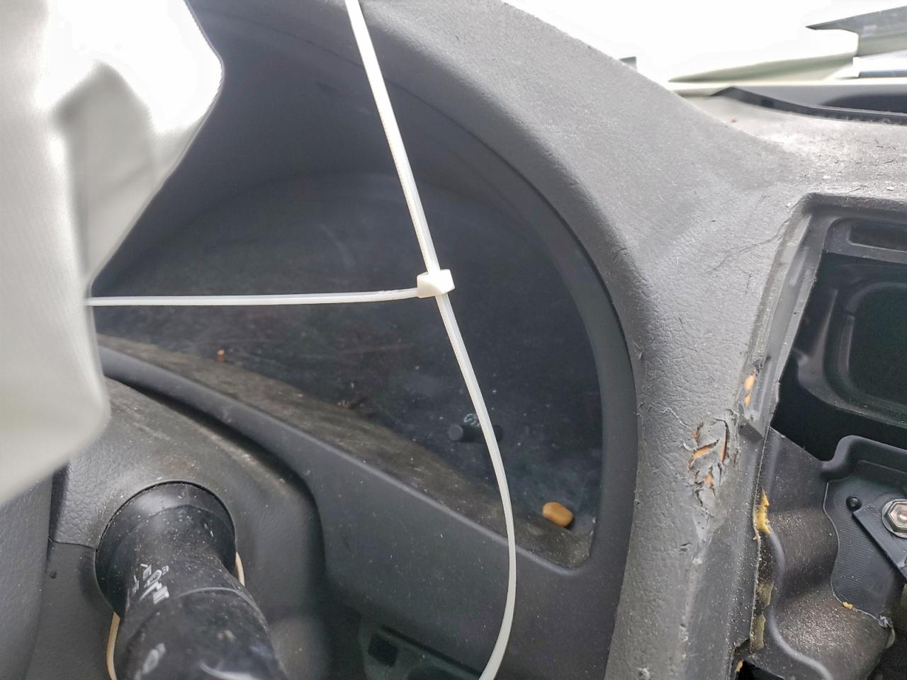 2009 TOYOTA CAMRY BASE photo 17
