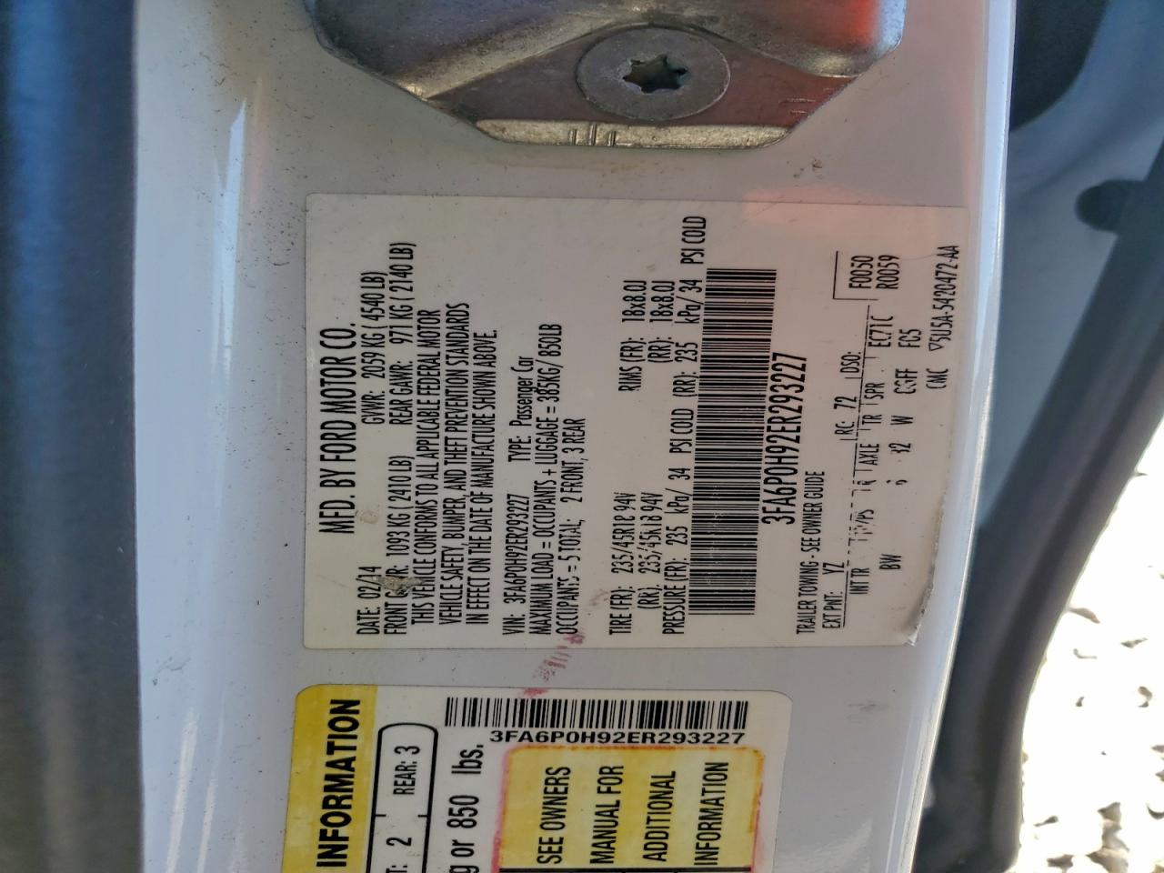 2014 FORD FUSION SE photo 12