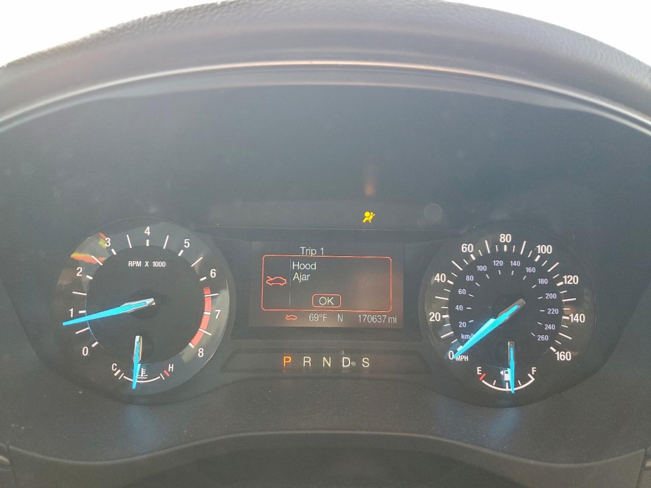 2014 FORD FUSION SE photo 9