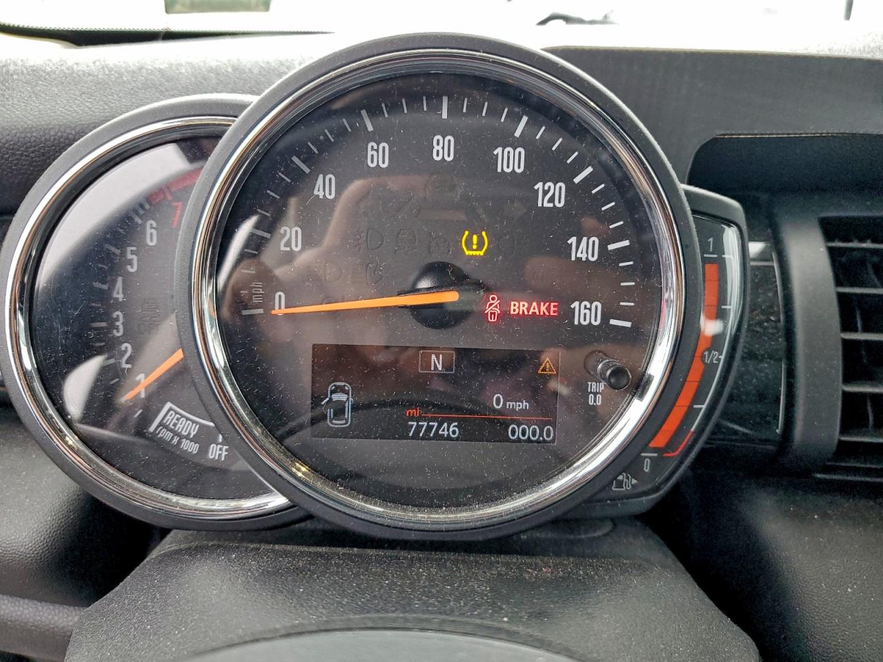 2019 MINI COOPER S photo 17