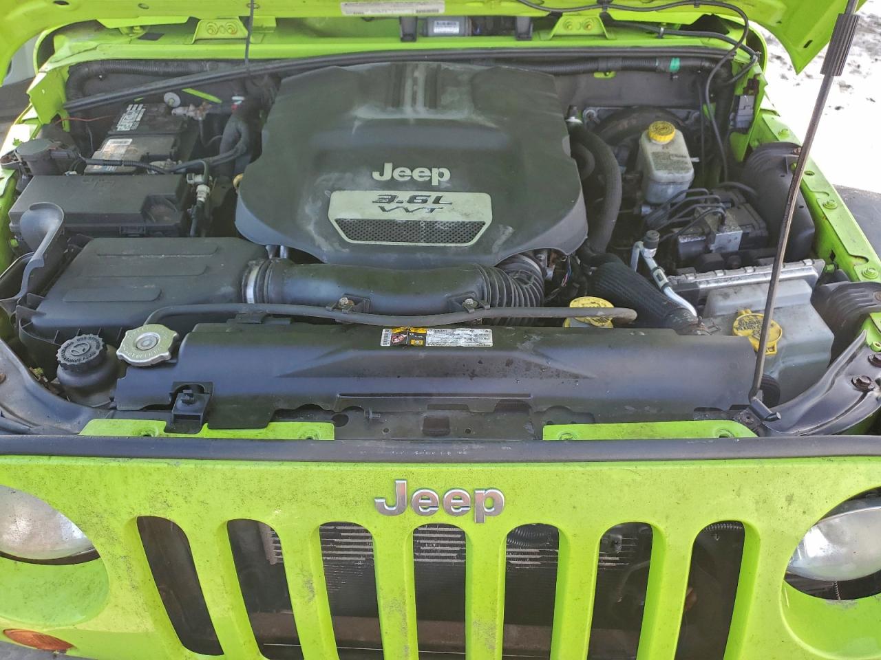 2012 JEEP WRANGLER UNLIMITED SPORT photo 12