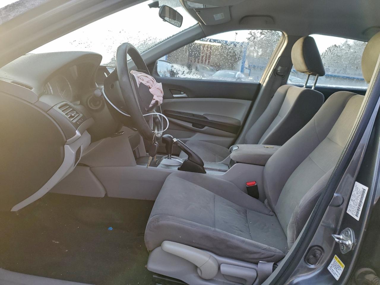 2012 HONDA ACCORD LX photo 7