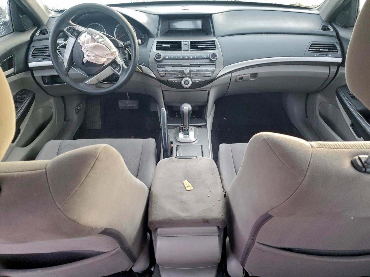 2012 HONDA ACCORD LX photo 8
