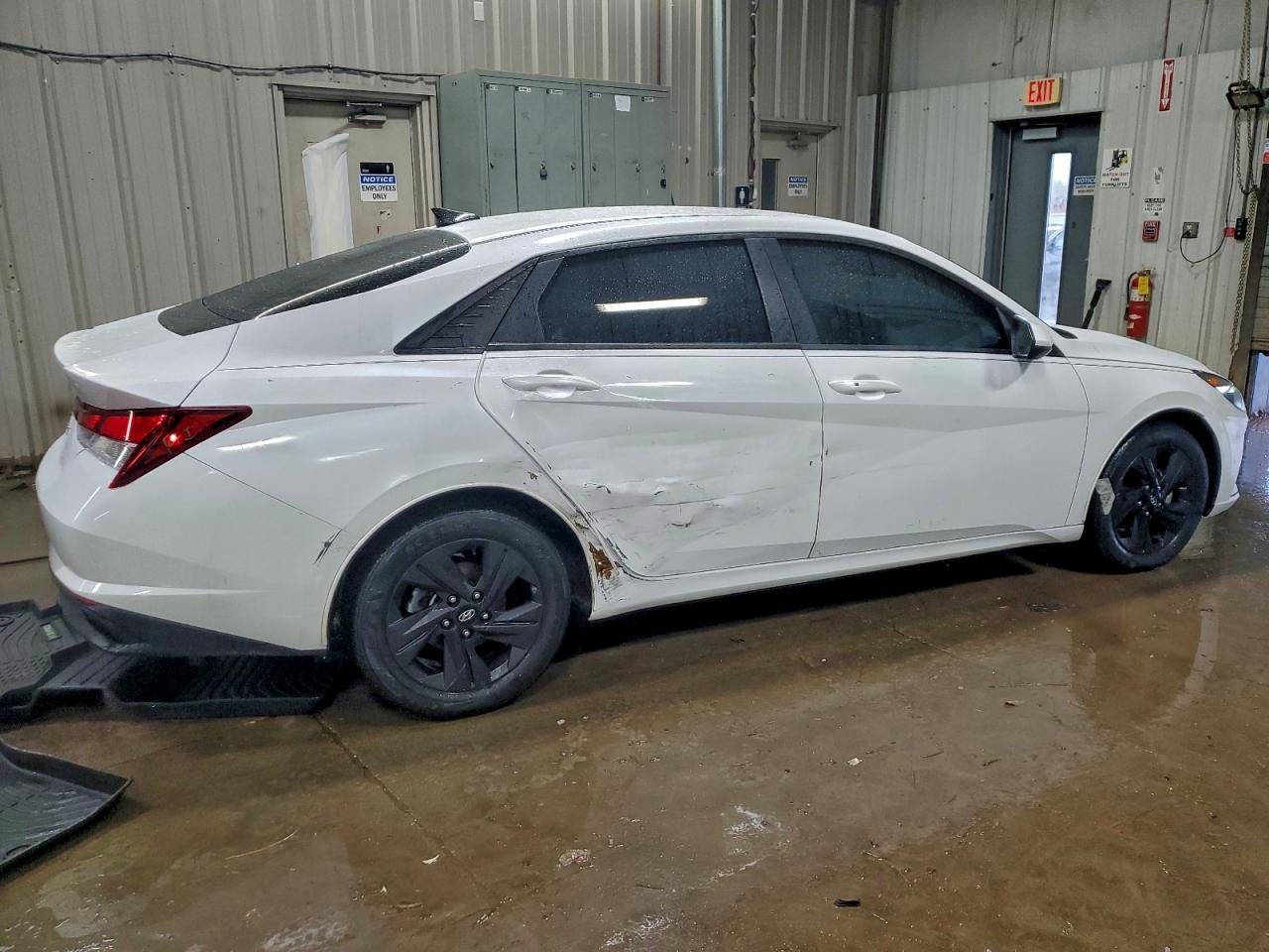 2021 HYUNDAI ELANTRA SEL photo 5