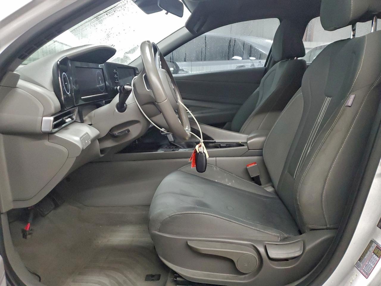 2021 HYUNDAI ELANTRA SEL photo 13