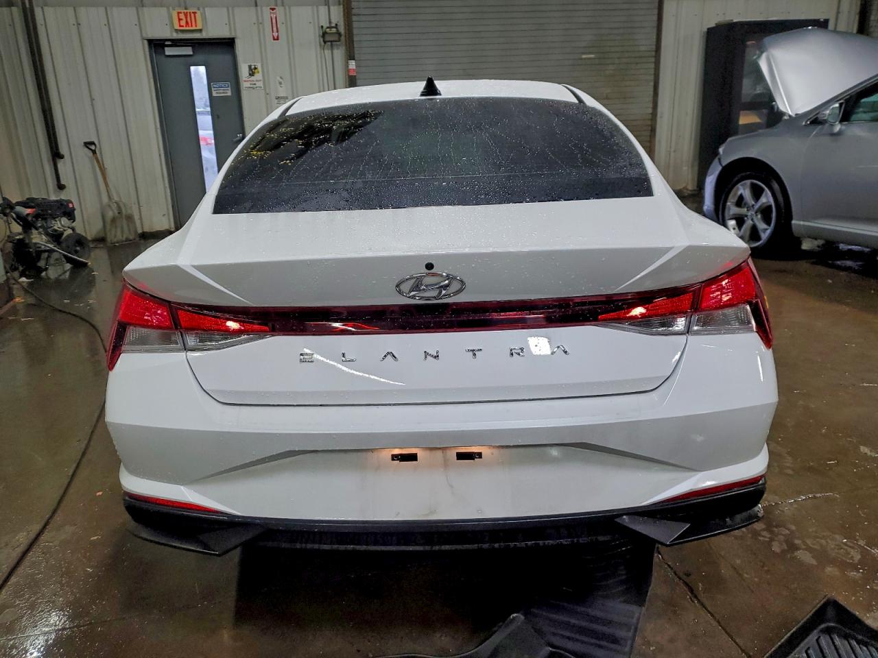 2021 HYUNDAI ELANTRA SEL photo 11